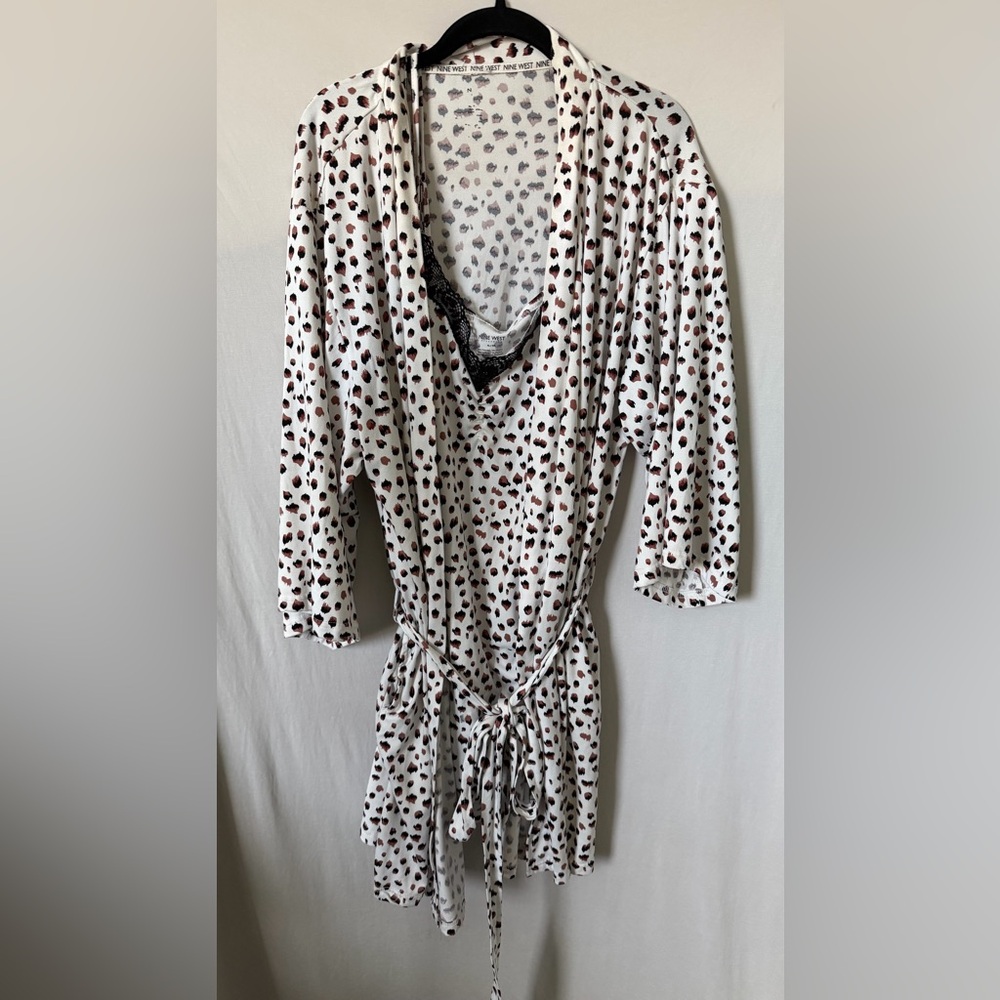 Nine West Cream Leopard Spot Lounge Set